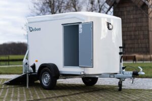 remorque fourgon debon roadster C255